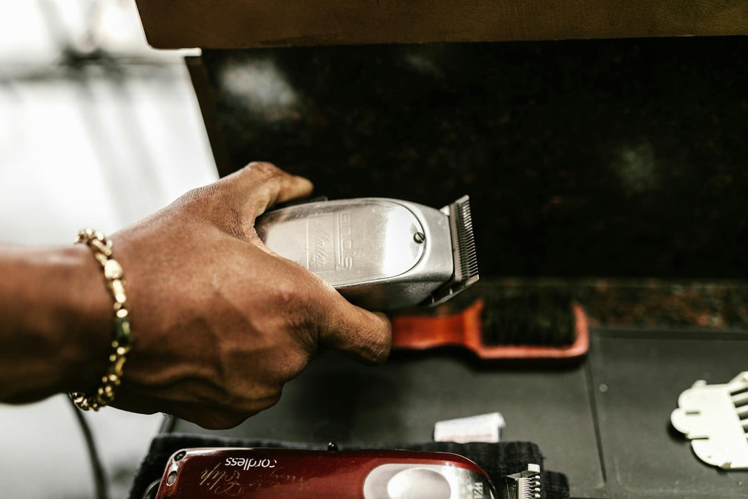 Choosing the Right Clipper: Babyliss vs. Wahl vs. Andis – The Ultimate Comparison